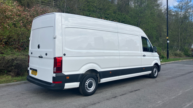 Volkswagen Crafter Cr35 Lwb Diesel 2.0 TDI 140PS Commerce Plus High Roof Van
